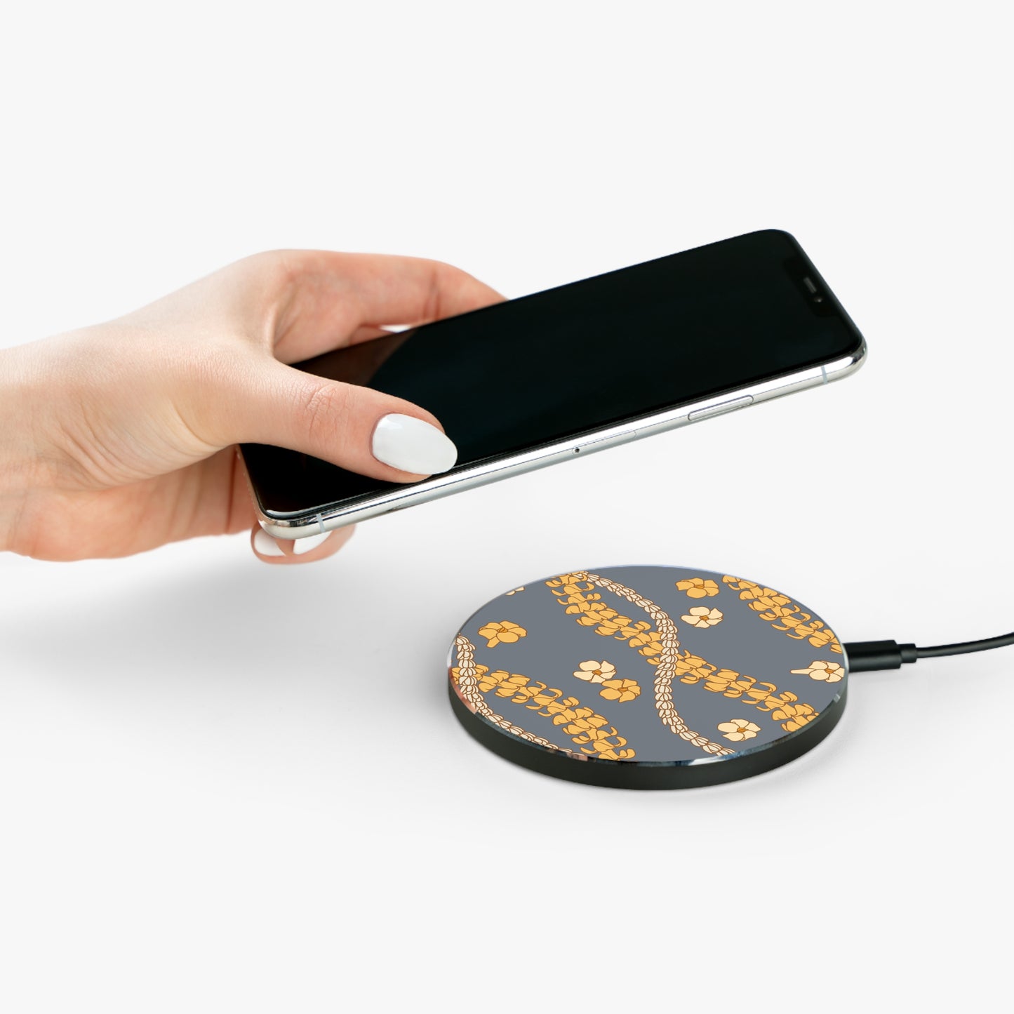 Puakenikeni and Pikake Lei Wireless Charger-Blue