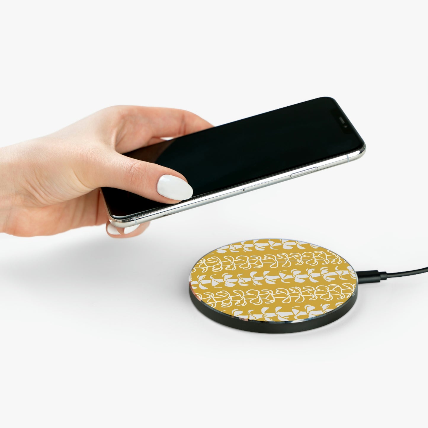 Puakenikeni Lei Wireless Charger